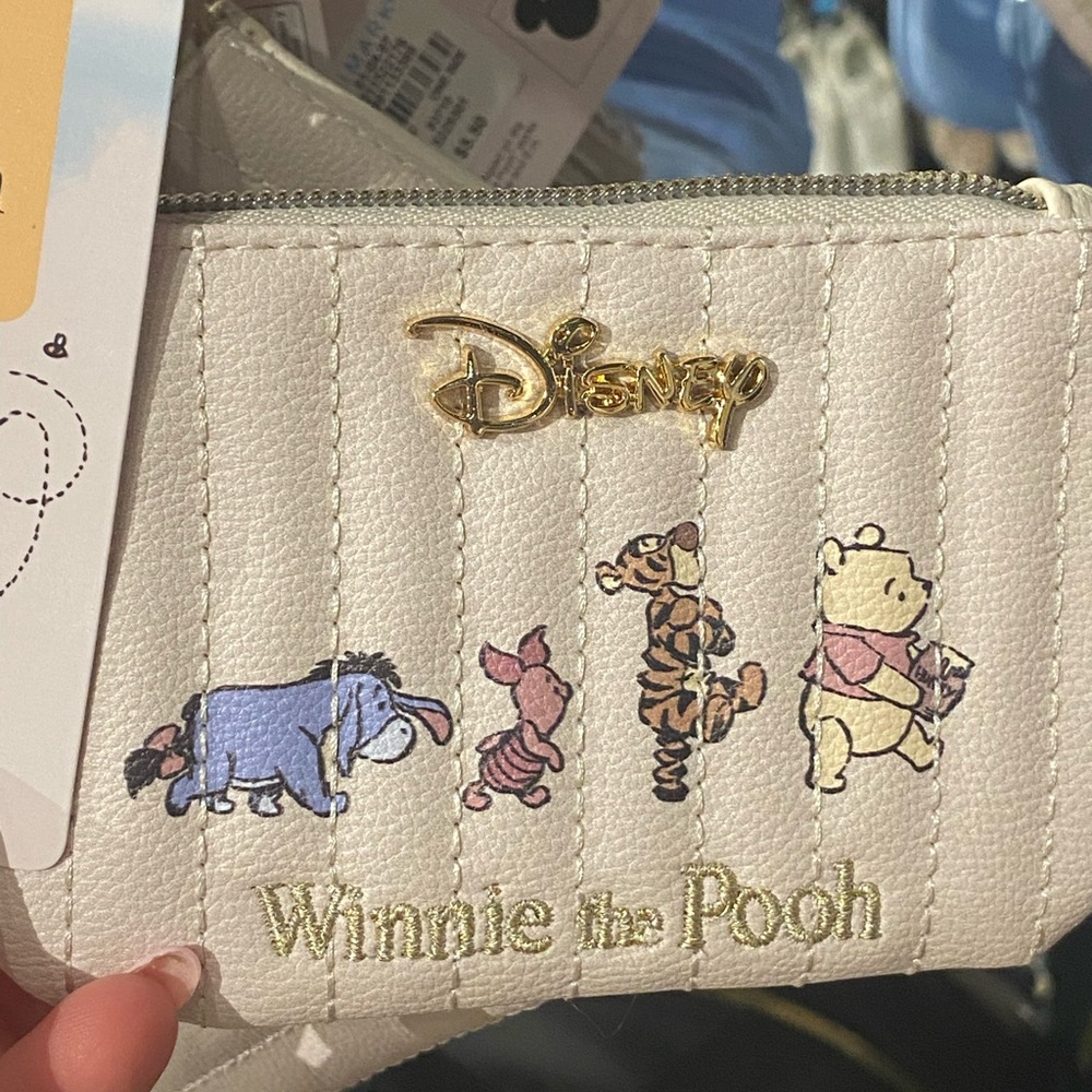 Disney Winnie the Pooh Character Wallet NWT - Picture 2 of 4